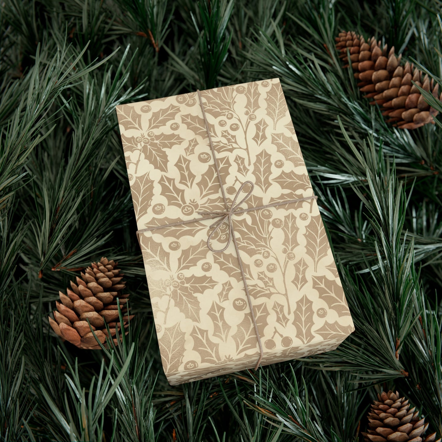 Gold Holly Gift Wrap Papers